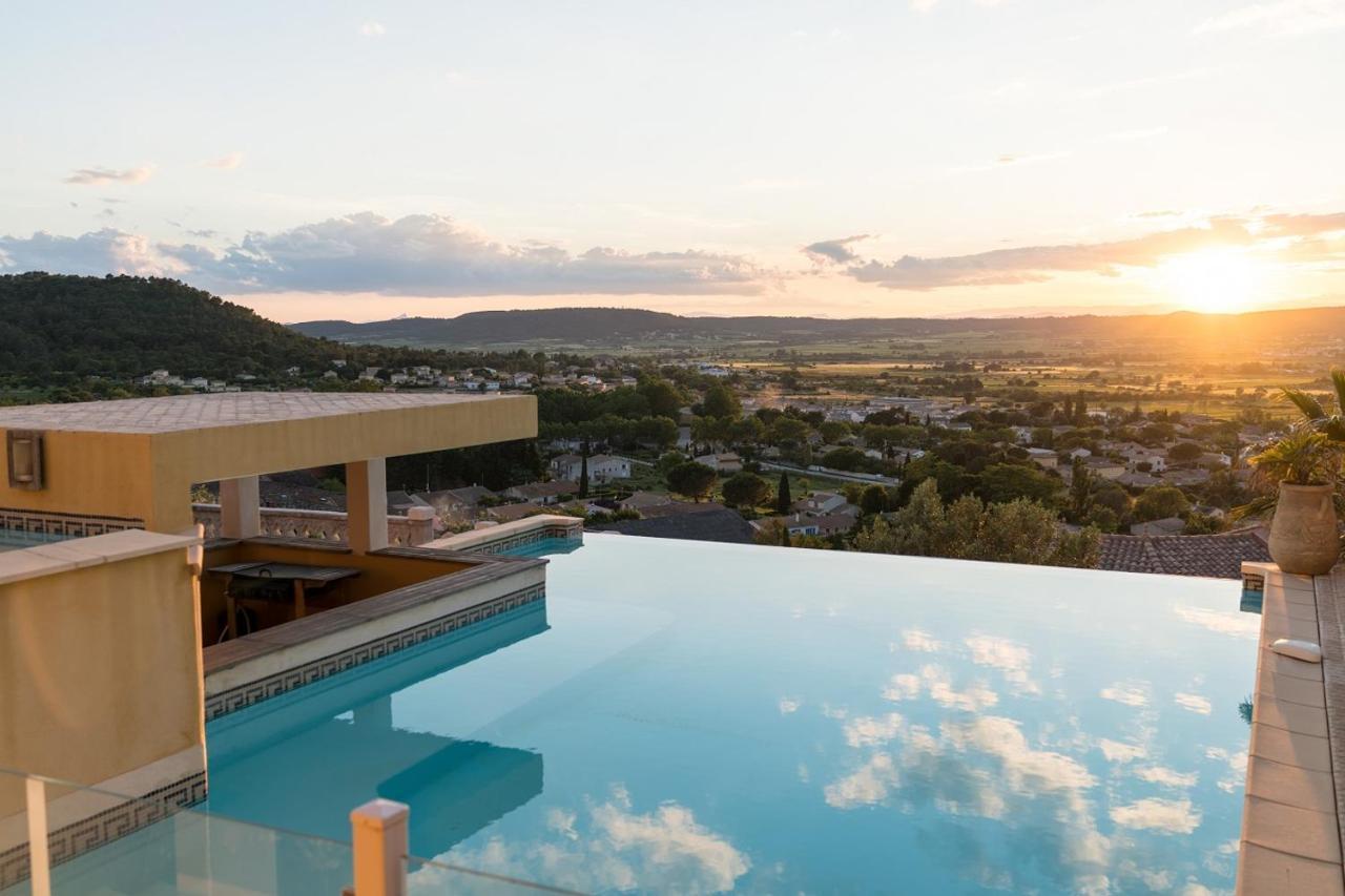 Appartements Vue Panoramique Avec Piscine Et Jacuzzi Langlade 外观 照片